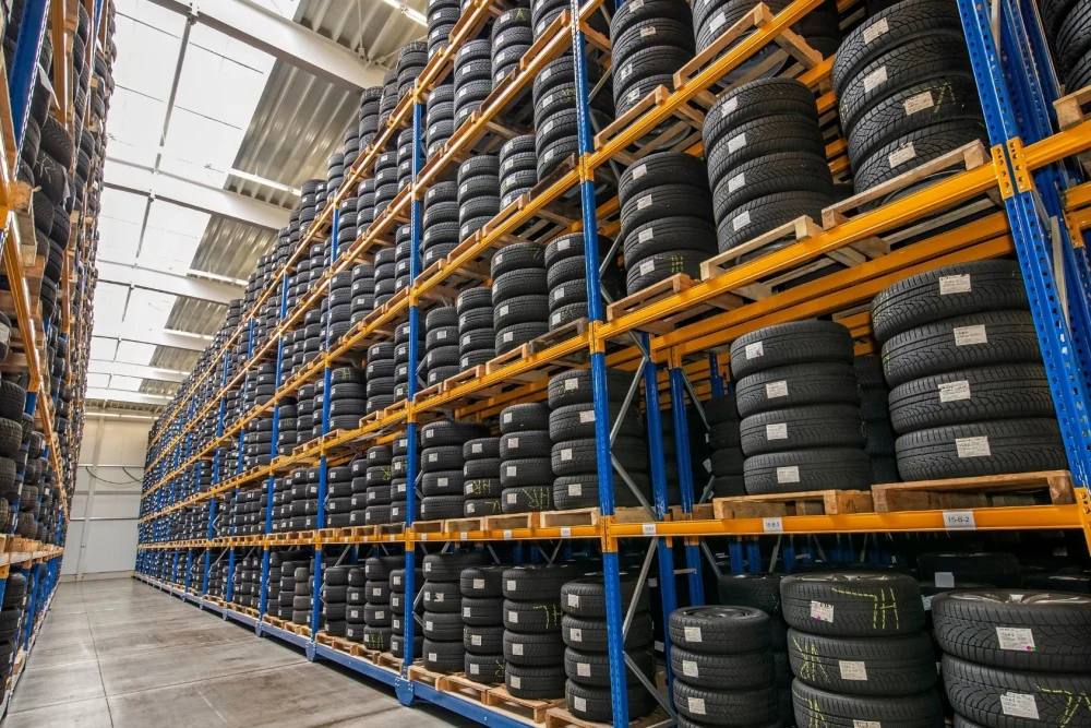 logisnext-solution-for-tyre-industry
